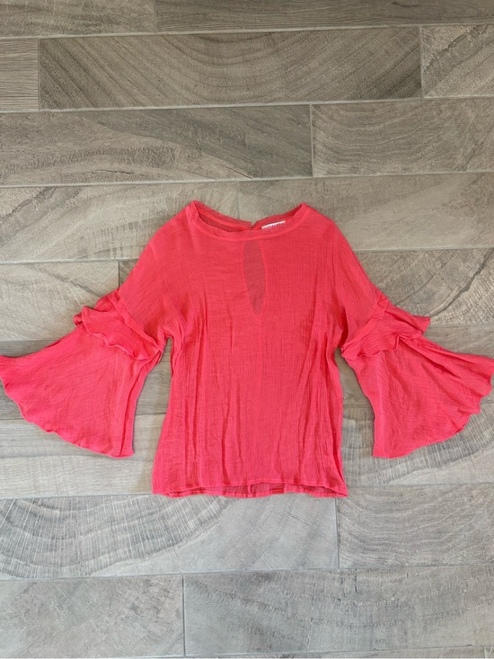 Tops - Pink Bell Sleeve Blouse - Size Medium - Boho Flowy Top Keyhole Back EUC